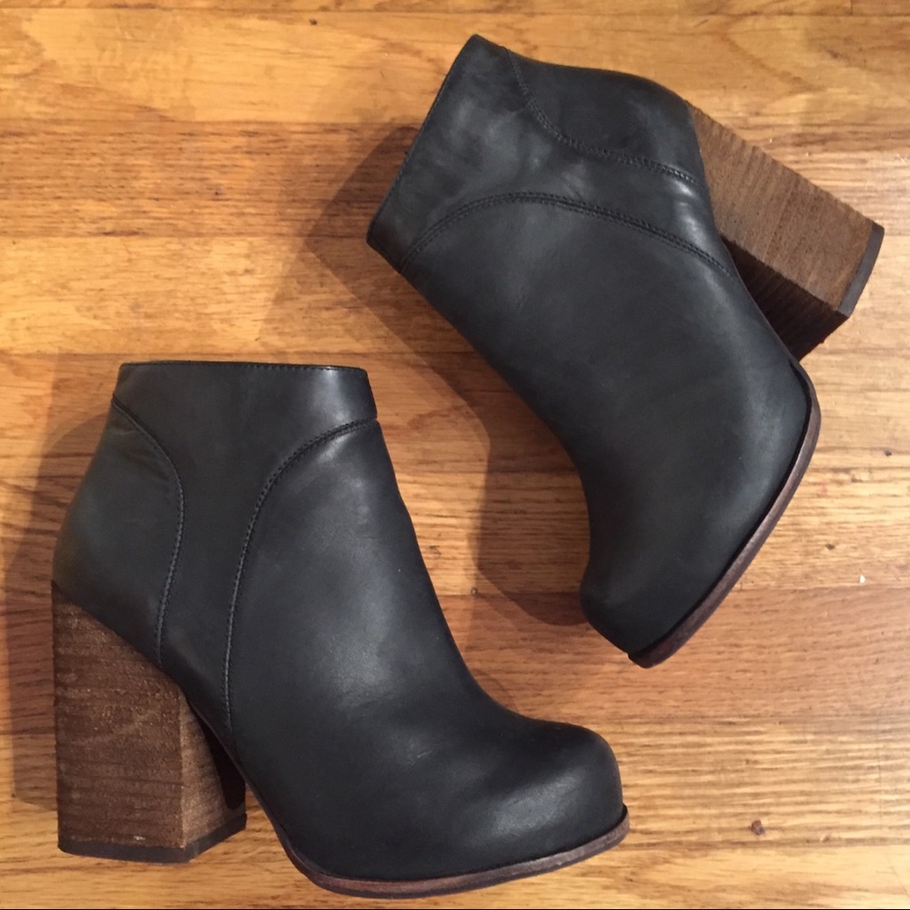 Jeffrey Campbell #HANGER Bootie